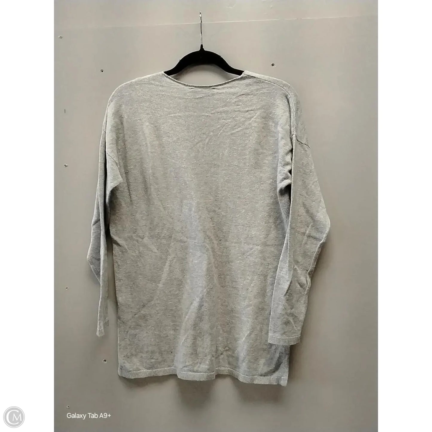 Top Long Sleeve By Inc In Grey, Size: S