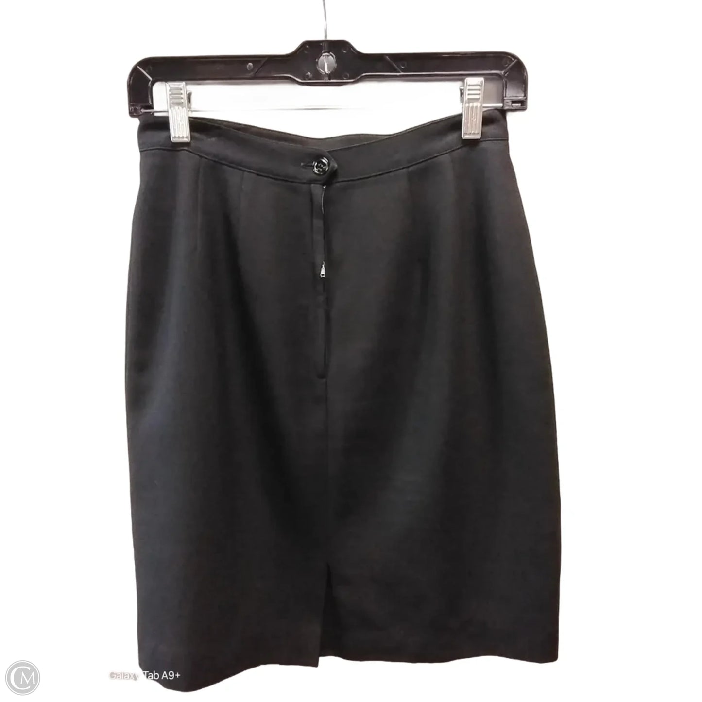 Skirt Mini & Short By Clothes Mentor In Black, Size: 4