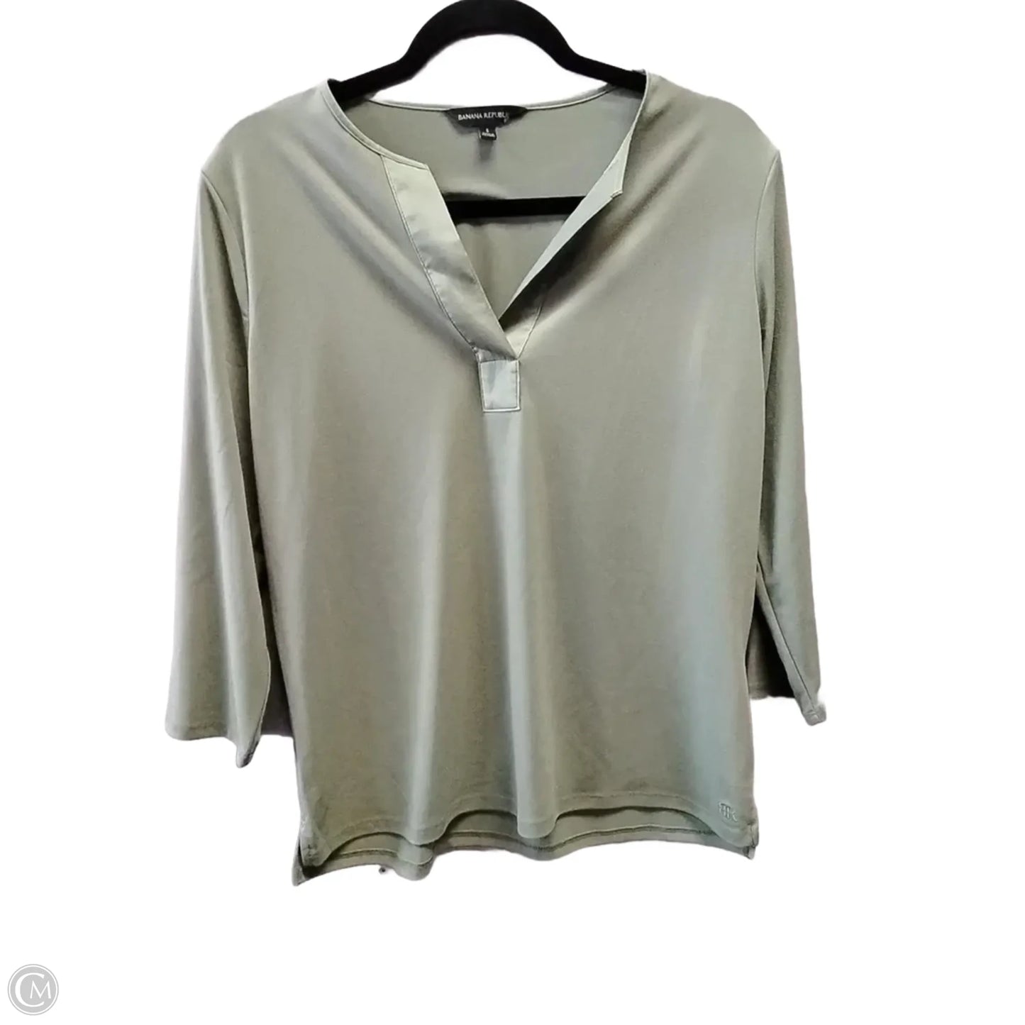 Top Long Sleeve By Banana Republic In Green, Size: S