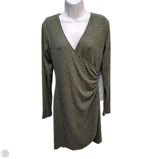 Dress Casual Short By Clothes Mentor In Green, Size: M
