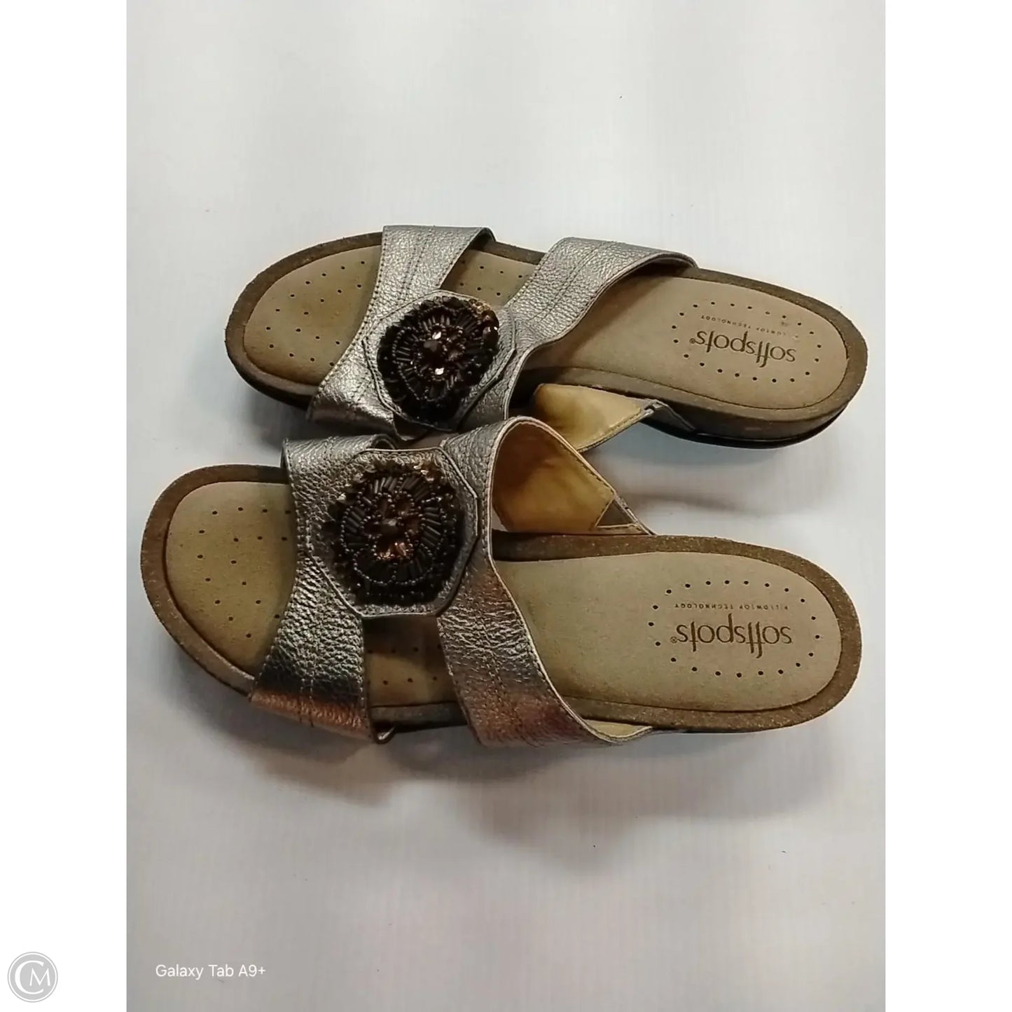 Sandals Flats By Softspots In Brown, Size: 8.5