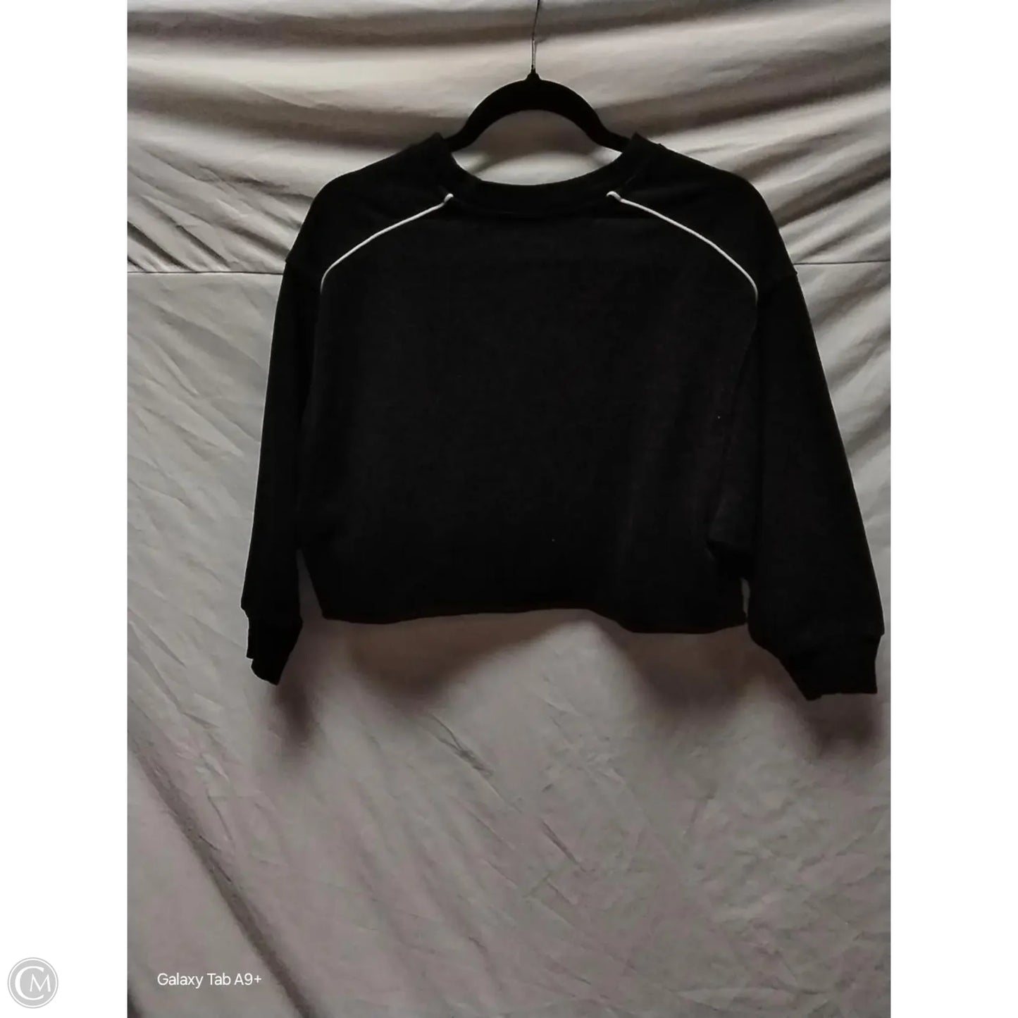 Sweater By Clothes Mentor In Black, Size: S