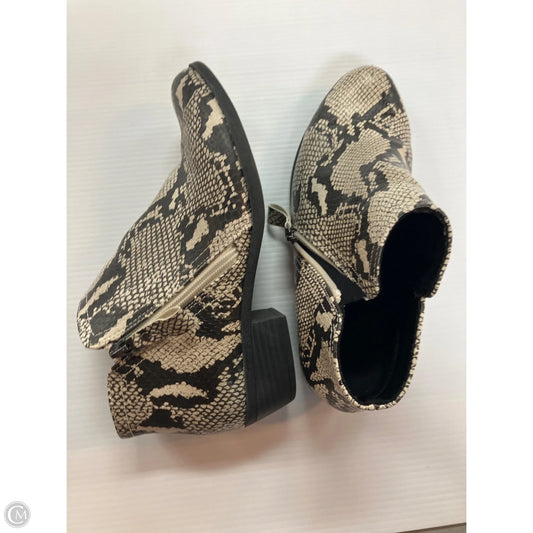 Shoes Heels Block By Arizona In Snakeskin Print, Size: 9.5