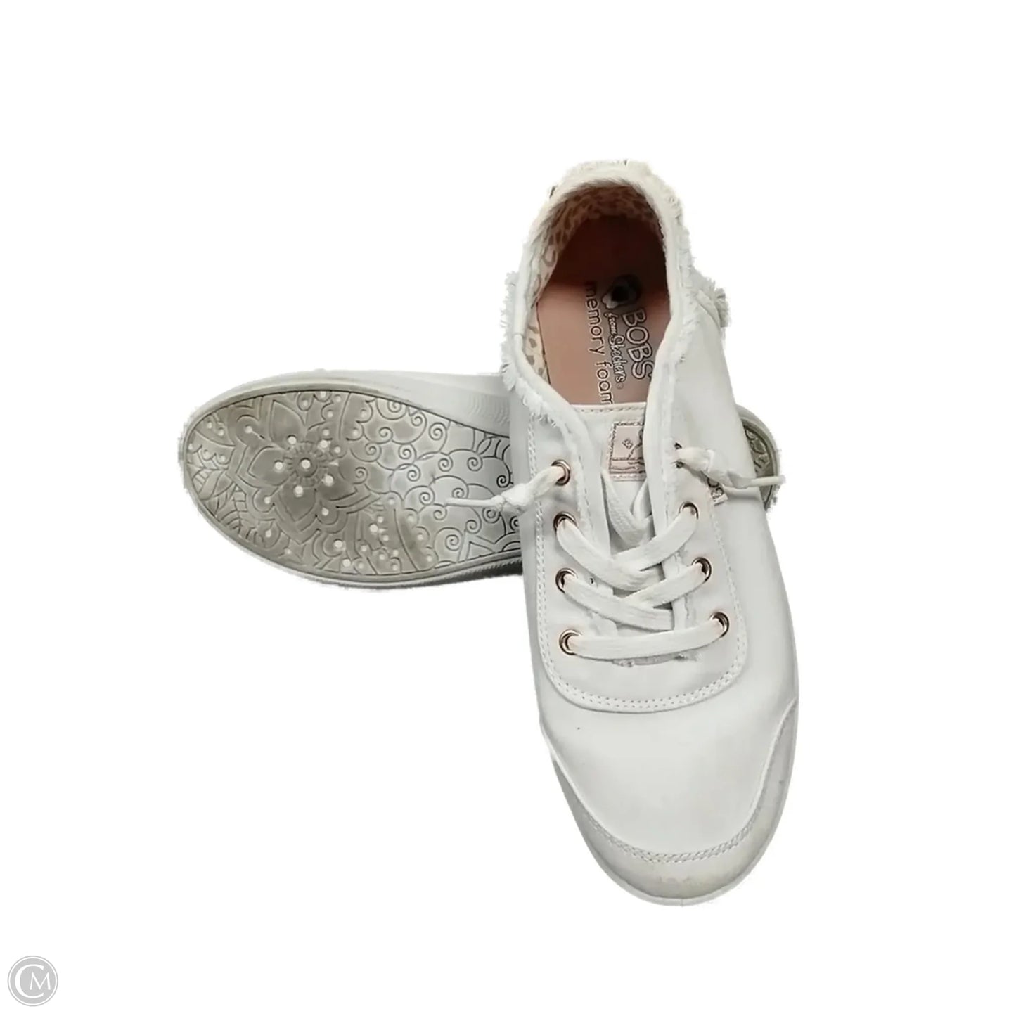 Shoes Sneakers By Skechers In White, Size: 8.5