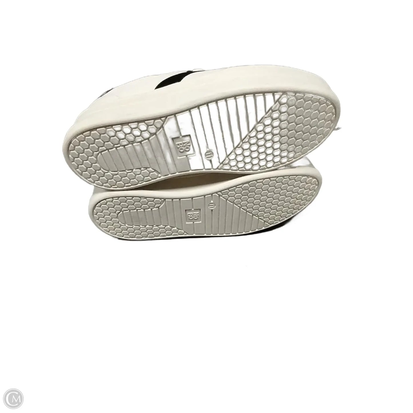 Shoes Sneakers By No Boundaries In White, Size: 11