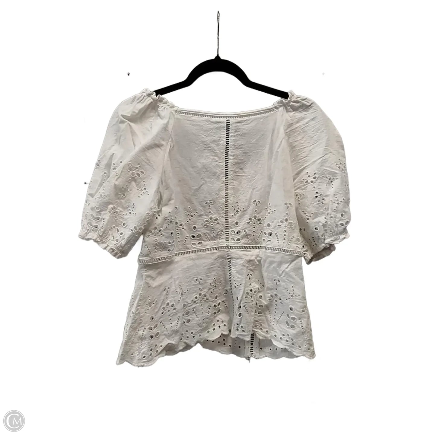Blouse Short Sleeve By Clothes Mentor In White, Size: M