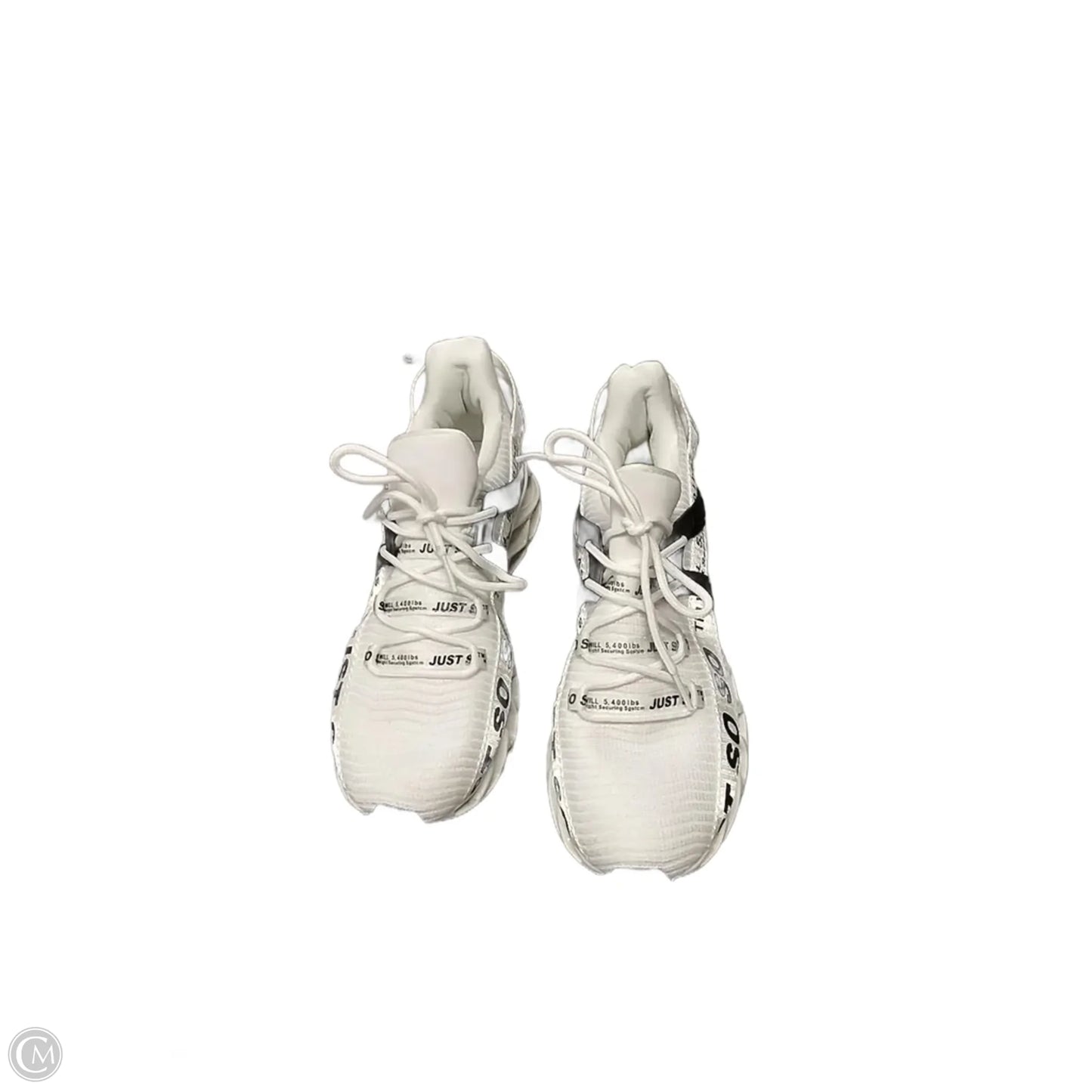 Shoes Sneakers By Clothes Mentor In White, Size: 8