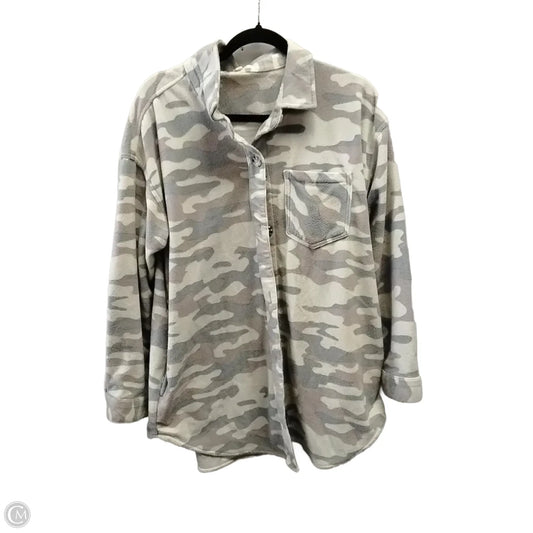 Sweatshirt Collar By Maurices In Camouflage Print, Size: L
