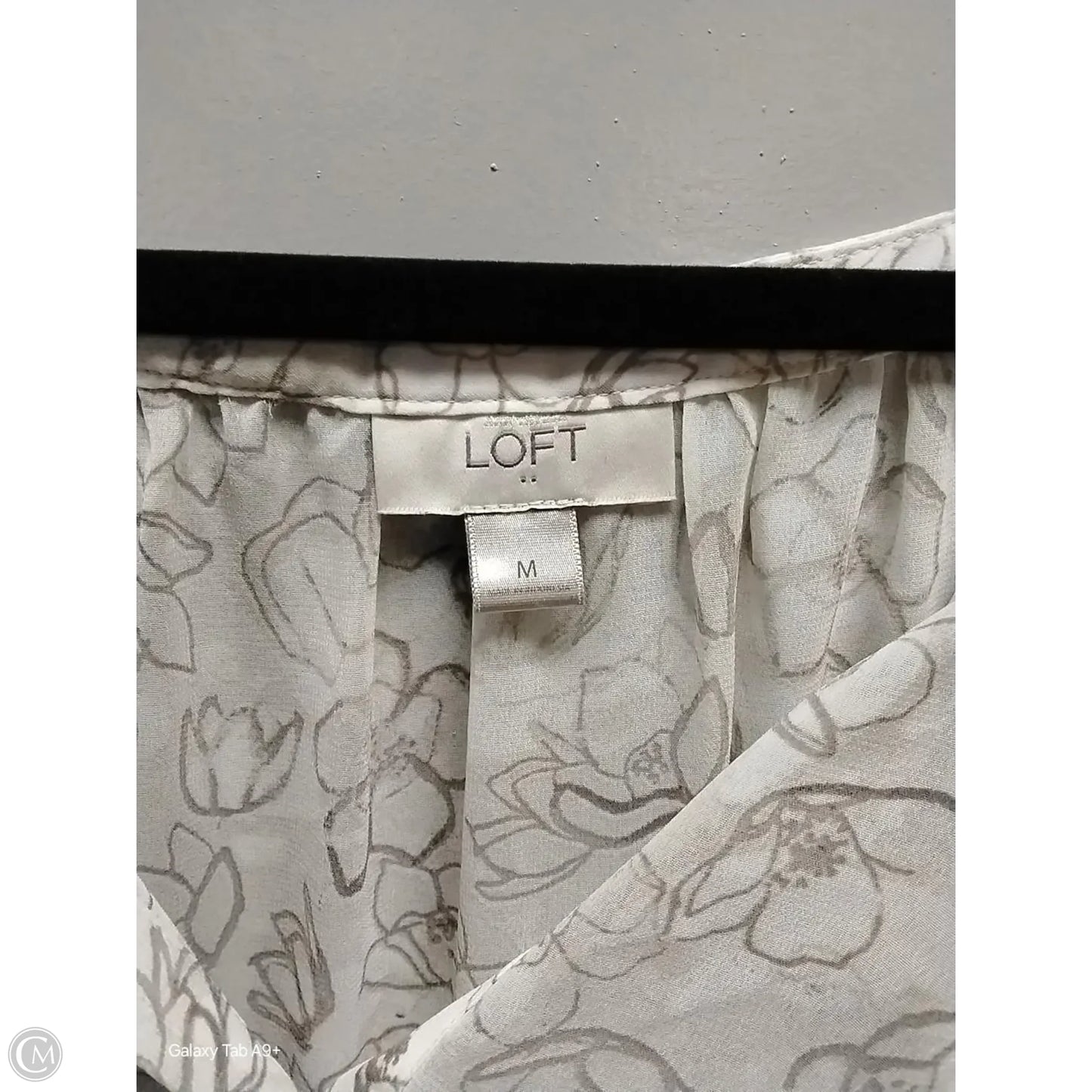 Blouse Long Sleeve By Loft In Cream, Size: M