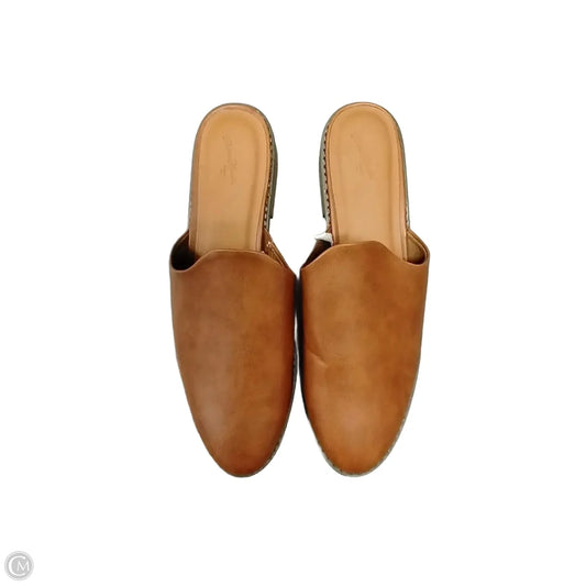 Shoes Flats By Universal Thread In Brown, Size: 11