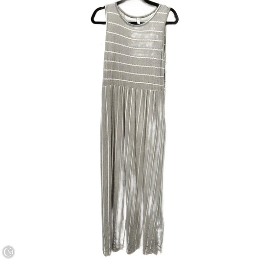 Dress Casual Maxi By Clothes Mentor In Grey, Size: M