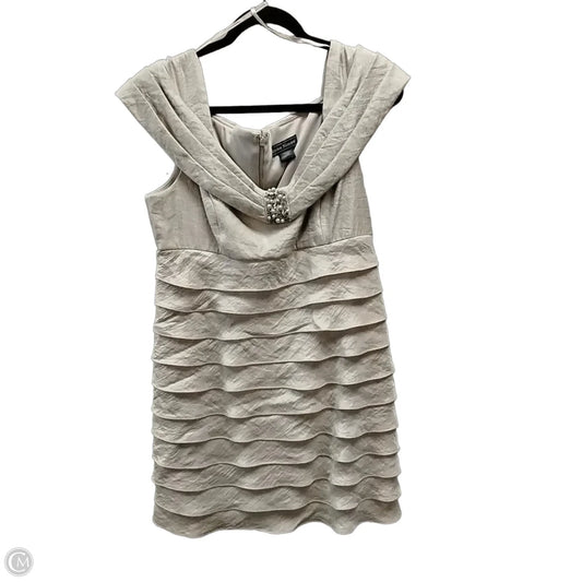 Dress Party Midi By Jessica Howard In Gold, Size: 14