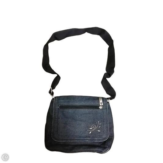 Crossbody By Clothes Mentor, Size: Medium