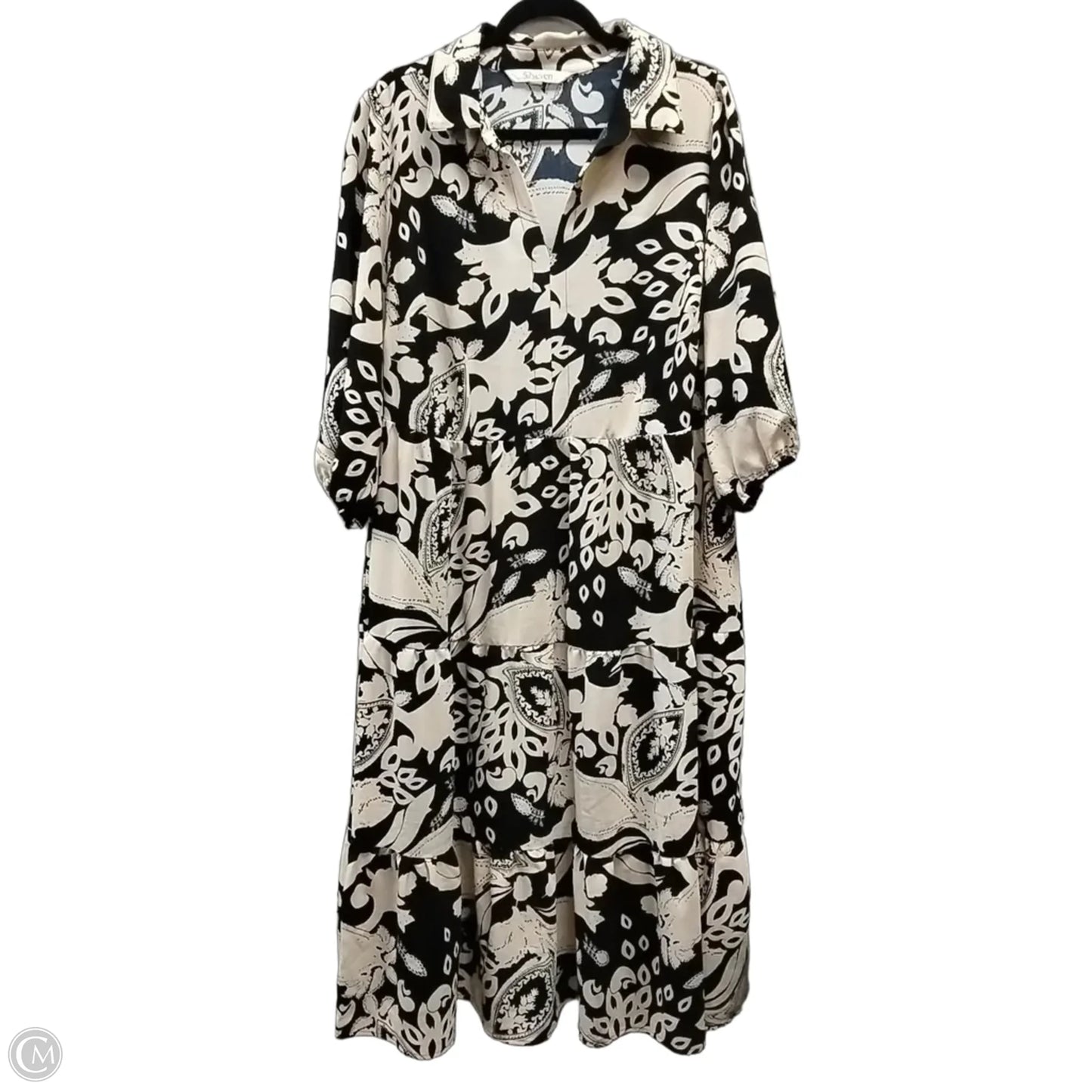 Dress Casual Maxi By Clothes Mentor In Black & Cream, Size: 1x