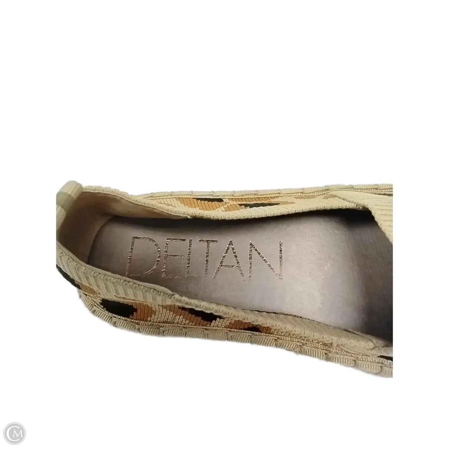 Shoes Flats By Clothes Mentor In Animal Print, Size: 6.5