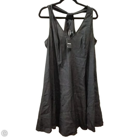 Dress Casual Short By Torrid In Black, Size: 18