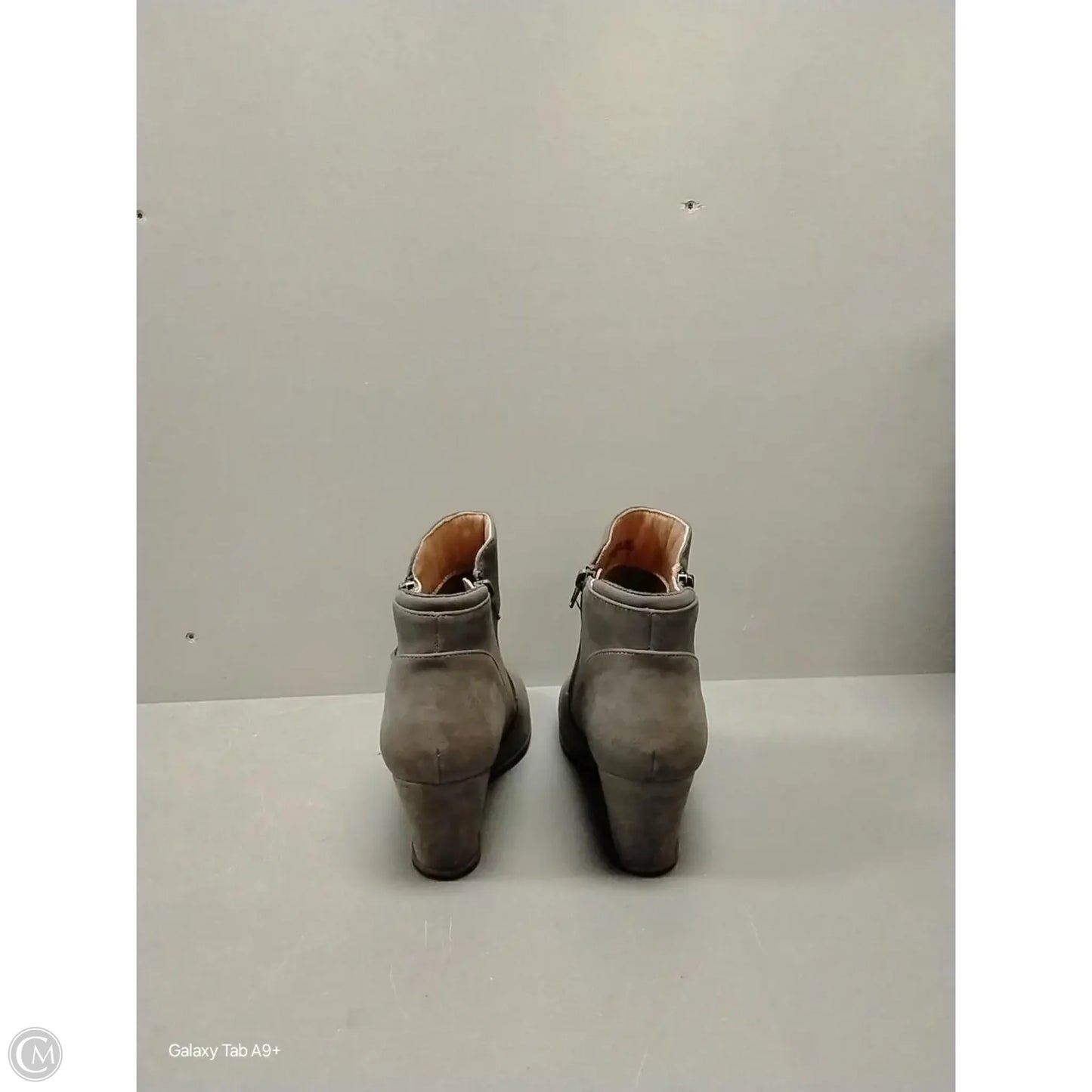 Boots Ankle Heels By Diba In Grey, Size: 8.5