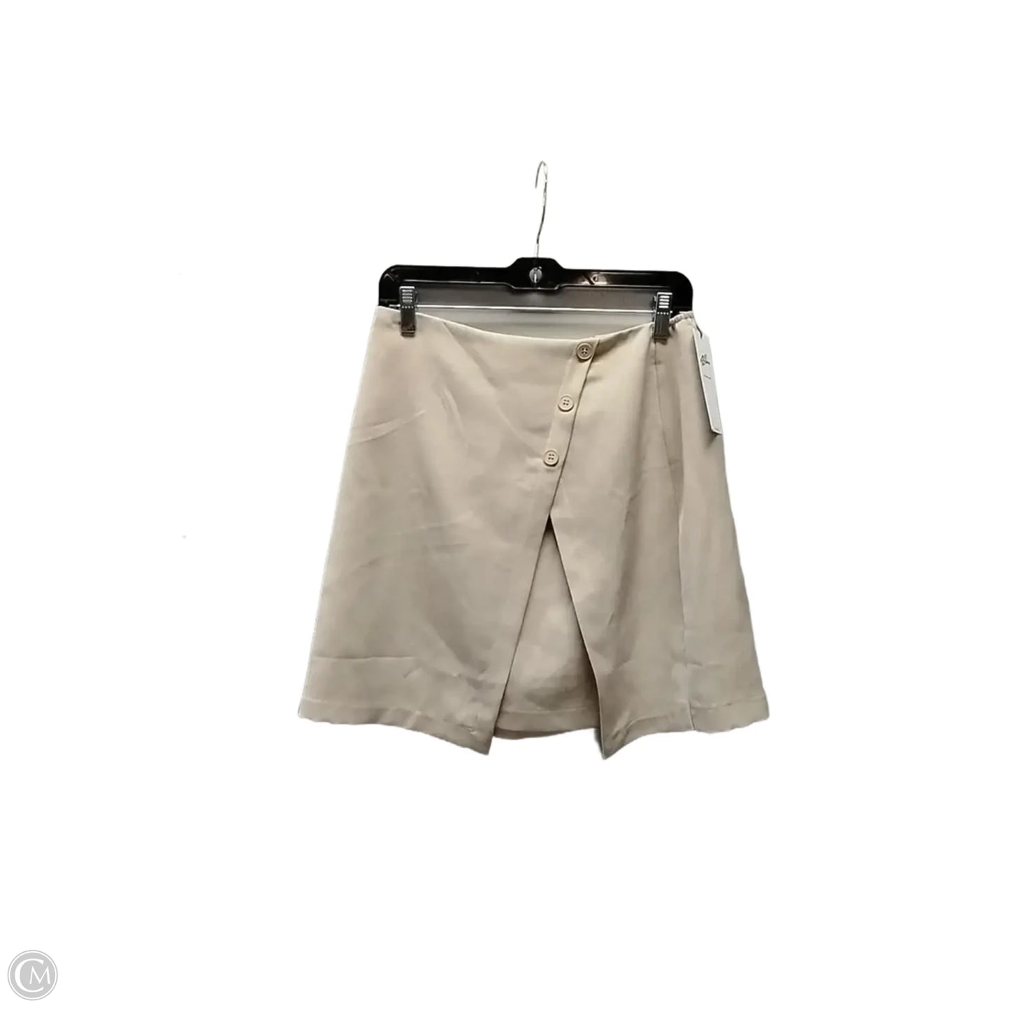 Skirt Mini & Short By Clothes Mentor In Beige, Size: L