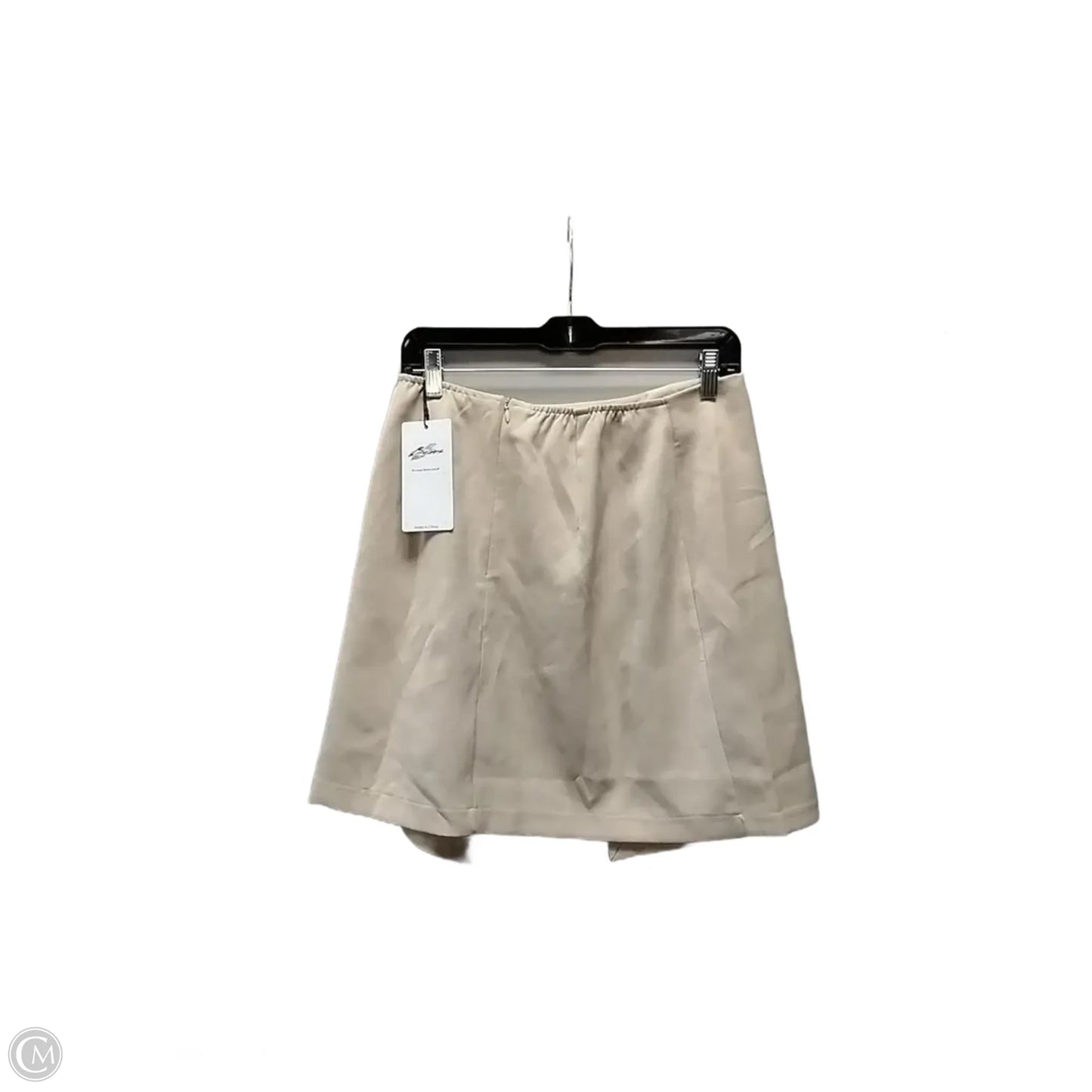 Skirt Mini & Short By Clothes Mentor In Beige, Size: L