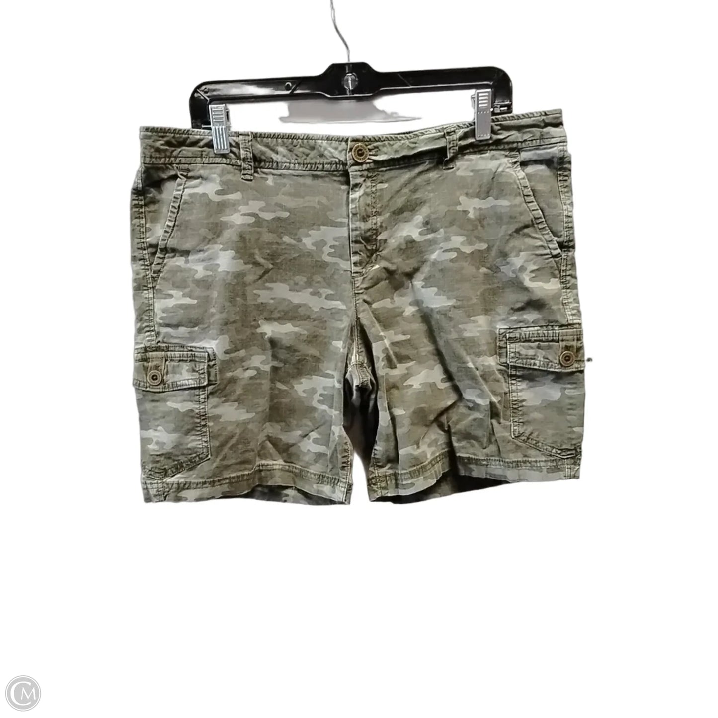 Shorts By Eddie Bauer In Camouflage Print, Size: 14