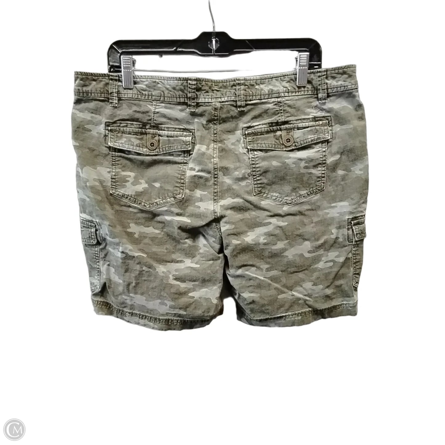 Shorts By Eddie Bauer In Camouflage Print, Size: 14