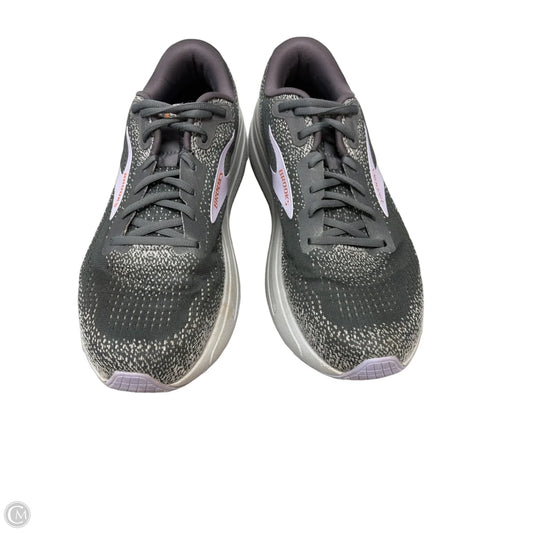 Shoes Athletic By Brooks In Grey, Size: 11
