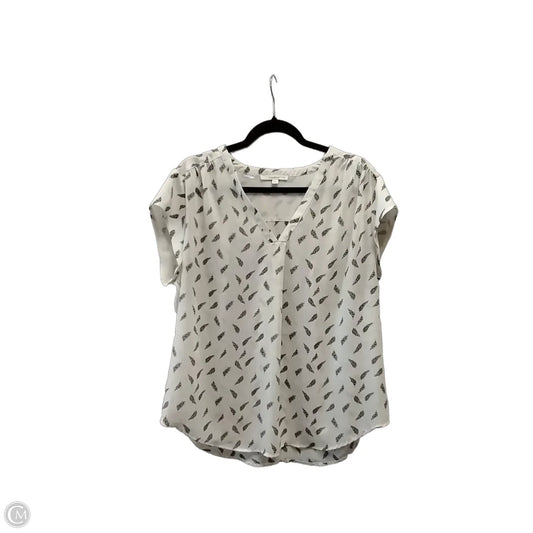 Blouse Short Sleeve By Clothes Mentor In White, Size: Xxl
