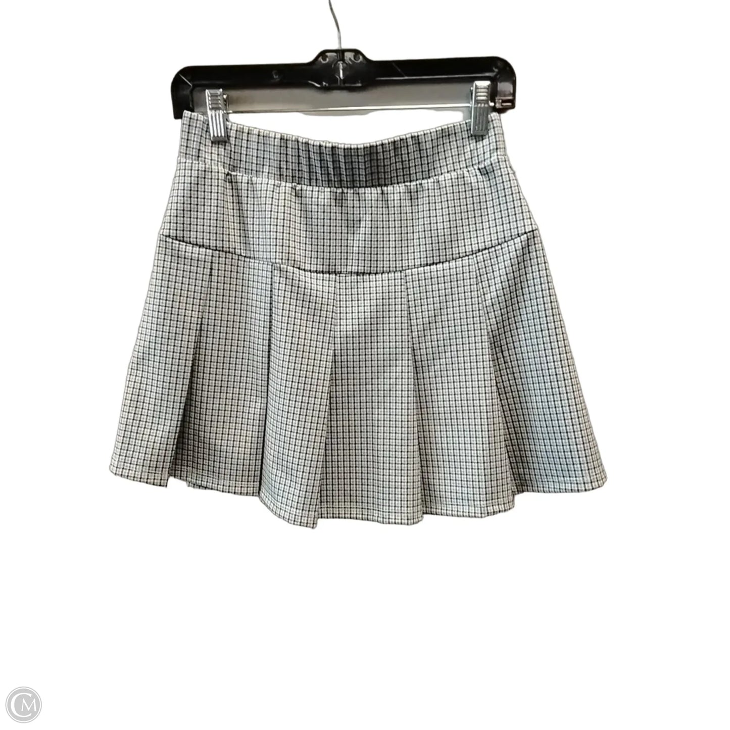 Skirt Mini & Short By Olive And Oak In Chevron Pattern, Size: 8