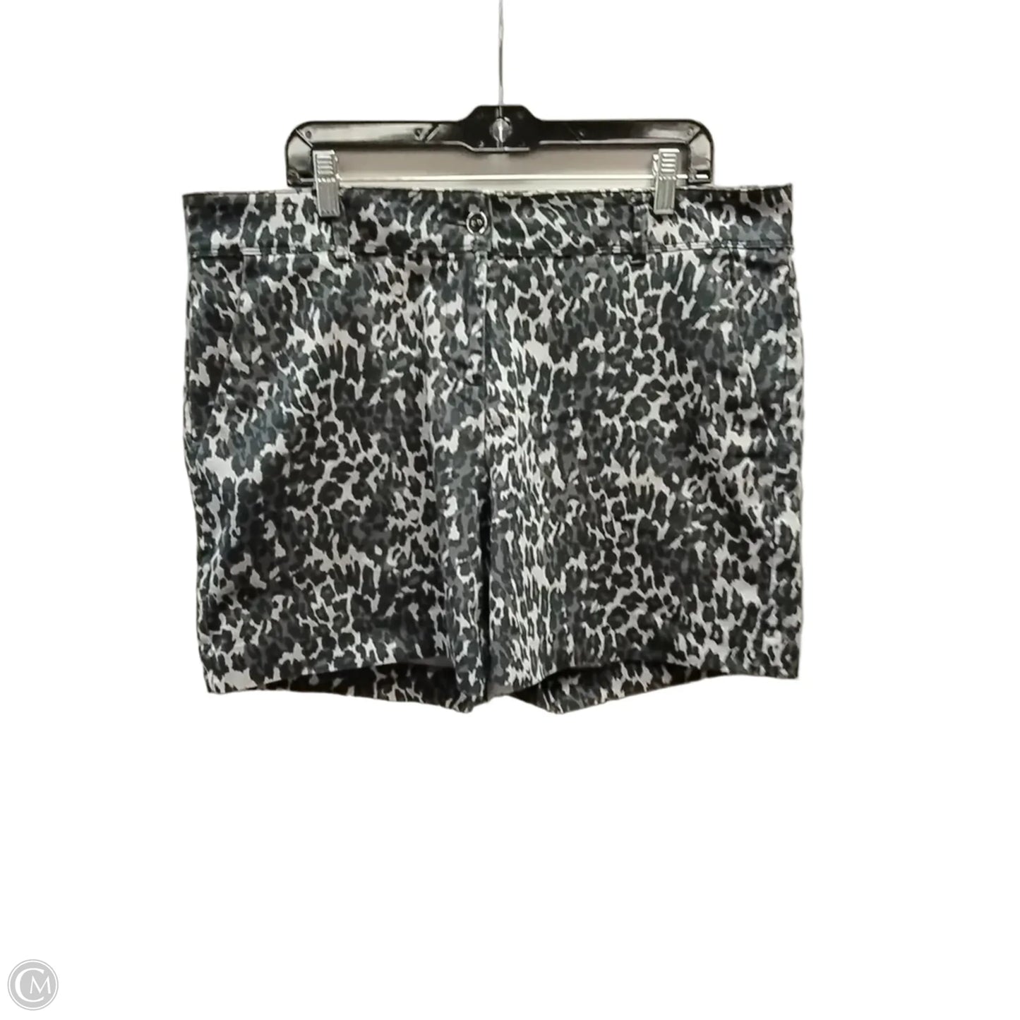 Shorts By Isaac Mizrahi In Animal Print, Size: 16