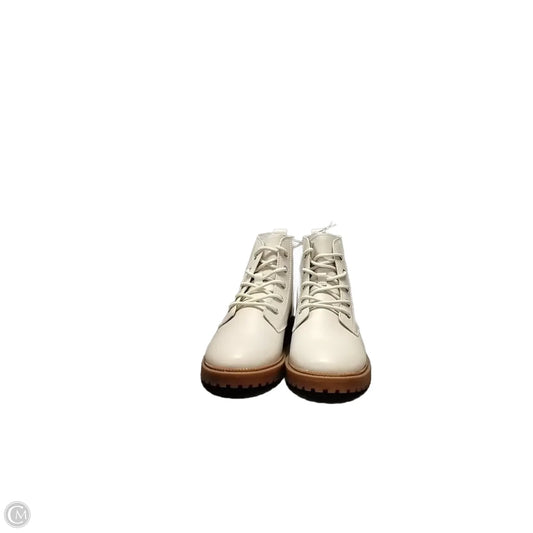 Boots Combat By Old Navy In Cream, Size: 5