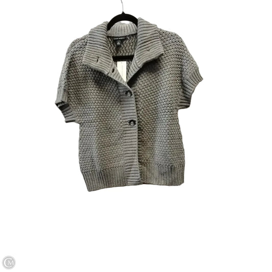 Sweater Short Sleeve By Banana Republic In Grey, Size: M