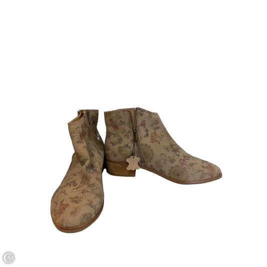Boots Ankle Heels By America Rag In Floral Print, Size: 9
