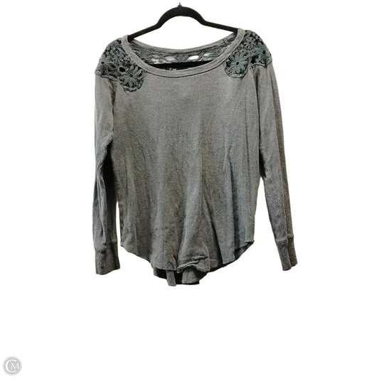Top Long Sleeve By Torrid In Grey, Size: M