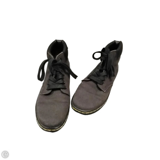 Shoes Designer By Dr Martens In Black, Size: 7